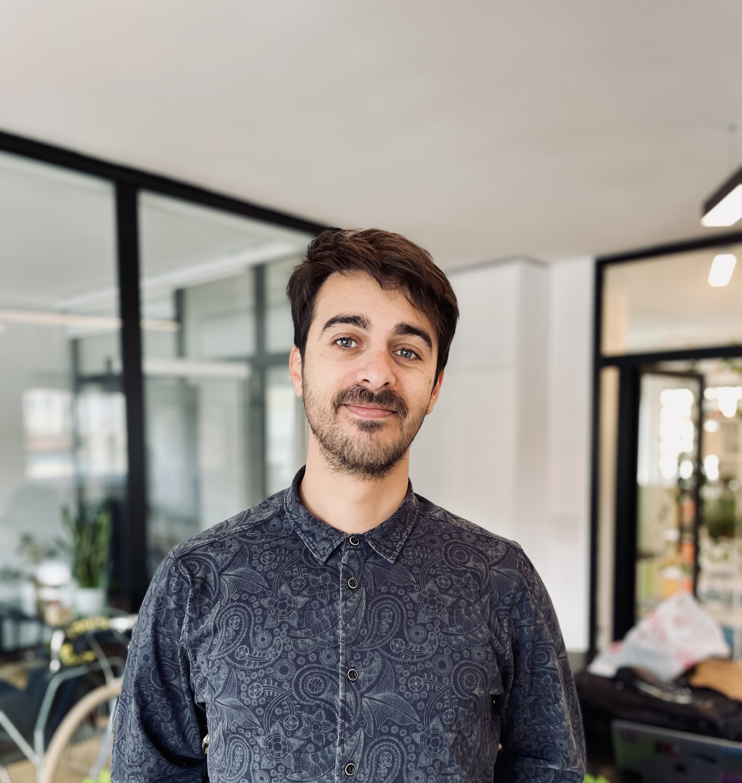 Valmir Hazeri - Founder and Solution Architect at d2b